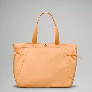 Lululemon Side-Cinch Shopper Bag 18L- Mango Dream